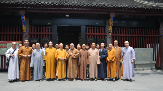 「佛教」中国佛教协会副会长正慈法师一行到访四川成都文殊院