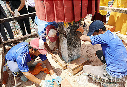 「佛教」本焕长老舍利在佛陀故里博德纳圣塔中永久安奉