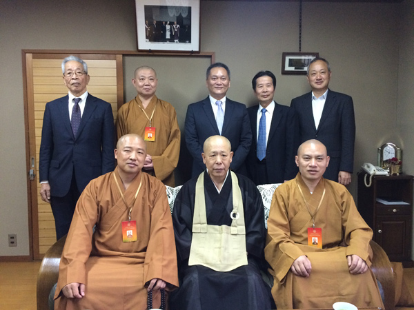 「佛教」中日两国佛教黄檗宗僧众举行隆重法会 「佛教」中日两国佛教黄檗宗僧众举行隆重法会