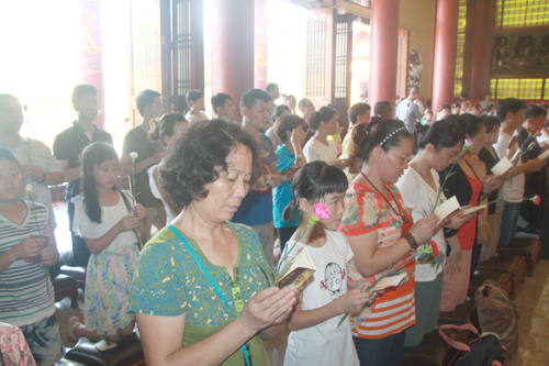 「观音」福建厦门石室禅院、梵天禅寺举行观音成道日拜千佛祈福吉祥法会