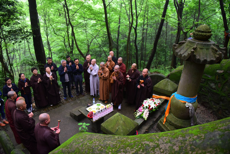 「东林寺」江西庐山东林寺与阿育王寺合办省庵大师诞辰纪念活动