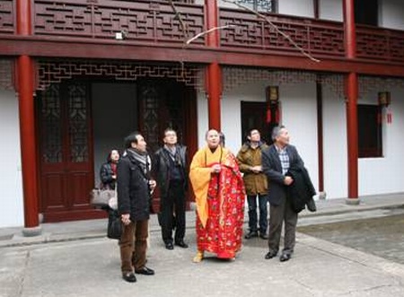 「佛教」日本奈良县教育委员会一行参访江苏无锡开原寺