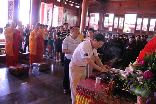 「药师如来」福建厦门梵天禅寺举行琉璃药师佛开光祈福法会 「药师如来」福建厦门梵天禅寺举行琉璃药师佛开光祈福法会