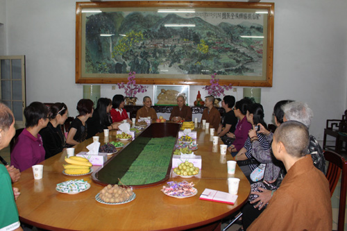 「崇福」国际佛光会澳门协会松山分会参访团一行到崇福寺参访