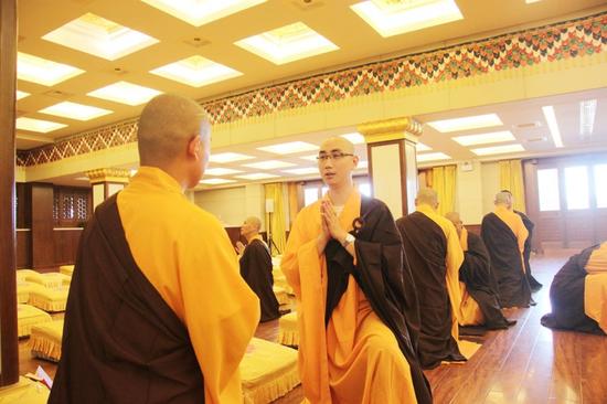 「龙泉寺」北京龙泉寺僧团正式进入结夏安居第一天