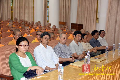 「佛教」福建闽南佛学院隆重举行2015年秋季开学典礼