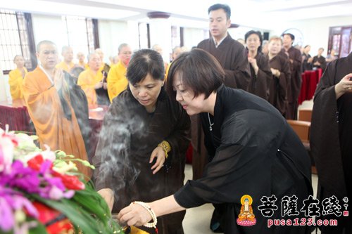 「佛教」上海沉香阁举行应慈长老圆寂五十周年祭传供法会