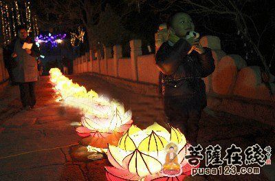 「龙泉寺」北京龙泉寺举行点灯供佛喜迎元宵节系列活动