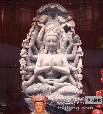 「佛教」世界上最大翡翠观音像安家浙江普陀山佛教博物馆