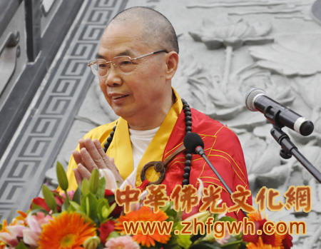 「佛教」广东深圳鹏城东山寺落成开光暨传正法师升座庆典隆重举行