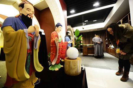 「艺术」浙江杭州：首届中国佛教艺术精品展在南宋御街举行