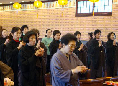 「佛光山」日本大阪佛光山寺举行“2010年圆灯法会暨忘年会”