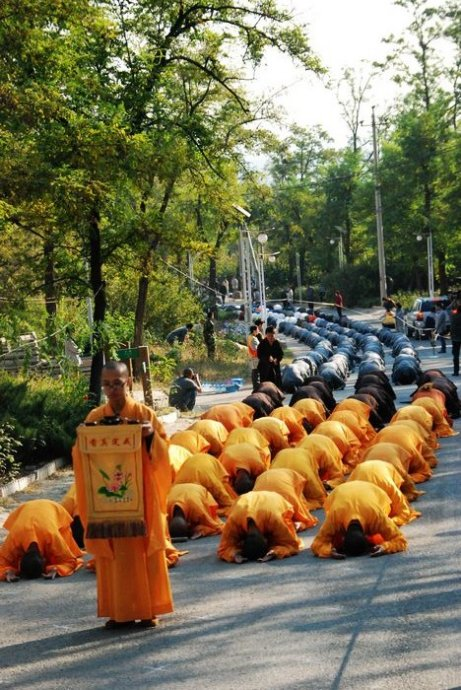 「佛教」2011年北京龙泉寺国庆黄金周佛教文化系列活动报道之朝圣之旅