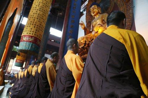「灵隐寺」杭州灵隐寺为云南鲁甸县地震灾区同胞启建祈福法会