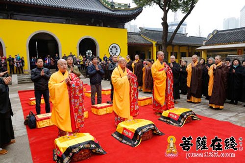「佛教」江苏常州天宁禅寺举行万年宝鼎安放仪式