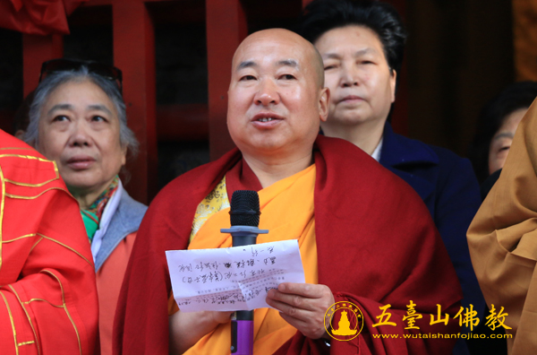 「佛教」纪念禧钜老和尚往生十周年千僧法会在山西五台山显通寺隆重举行 「佛教」纪念禧钜老和尚往生十周年千僧法会在山西五台山显通寺隆重举行