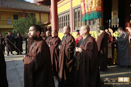 「文化」颂赞一诚长老舍利 弟子纯一法师作俳句十二首