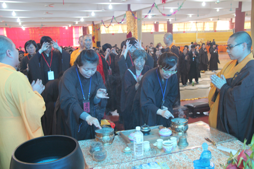 「药师如来」福建厦门石室禅院隆重举行甲午年49天药师佛许愿专修大法会洒净结界仪式 「药师如来」福建厦门石室禅院隆重举行甲午年49天药师佛许愿专修大法会洒净结界仪式