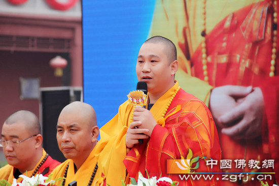 「佛教」河北石家庄市佛教协会隆重举行“迎国庆·弘佛法·促和谐”祈福法会 「佛教」河北石家庄市佛教协会隆重举行“迎国庆·弘佛法·促和谐”祈福法会