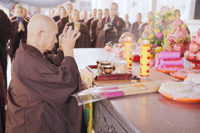 「佛教」广东定光禅寺举行重阳节纪念宏慧长老圆寂追思法会