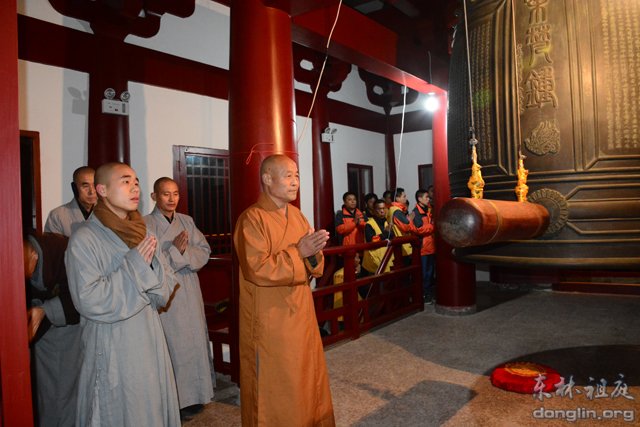 「新年」新年撞钟 吉祥和乐