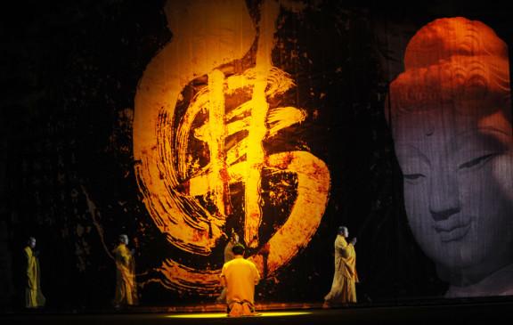 「话剧」80后美女导演4年筹备话剧《弘一》将公益演出
