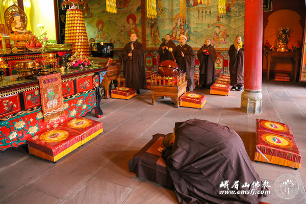 「峨眉山」四川峨眉山各寺举办法会恭祝大行普贤愿王菩萨圣诞