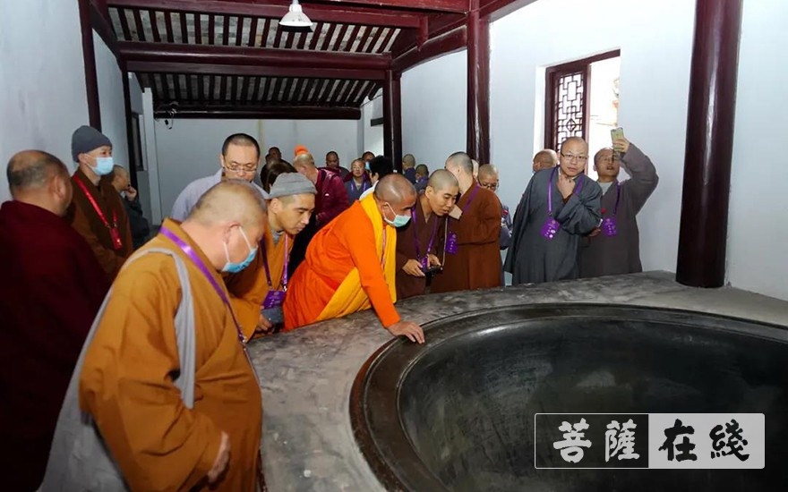 「佛教」第二届全国佛教院校“优秀教师”荣誉称号获得者参访天童禅寺 「佛教」第二届全国佛教院校“优秀教师”荣誉称号获得者参访天童禅寺