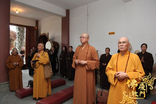 「中国佛教」台湾中国佛教会理事长圆宗长老一行莅临进明寺