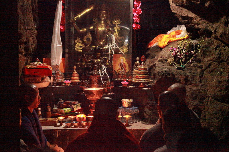 「佛教」北京大觉堂五台山供灯，祁请善知识长久住世