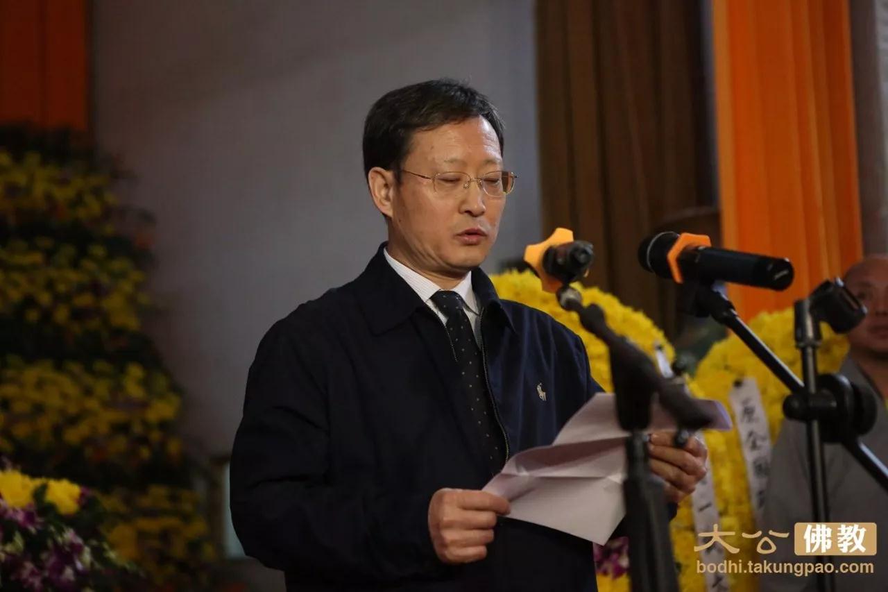 「佛教」感人肺腑 | 纯一法师泪送恩师一诚长老 《云间》动容全场念哭自己