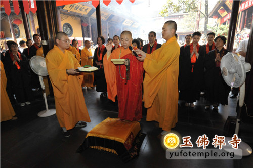 「佛教」上海玉佛禅寺举行观音菩萨成道纪念系列活动并举行慈善捐赠仪式