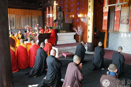 「律师」浙江省奉化市雪窦寺举行传授沙弥戒法会（图）