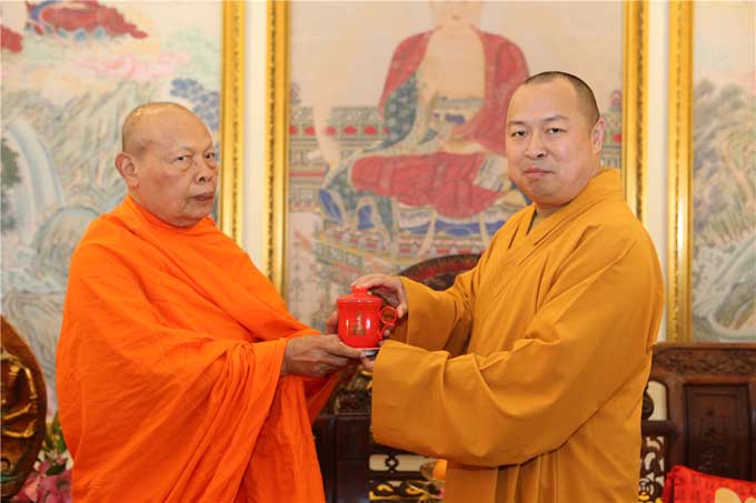 「佛教」泰国驻八国佛教大使团齐聚弘法寺