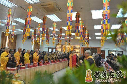 「佛教」香港观宗寺隆重举行2013读诵法华经法会
