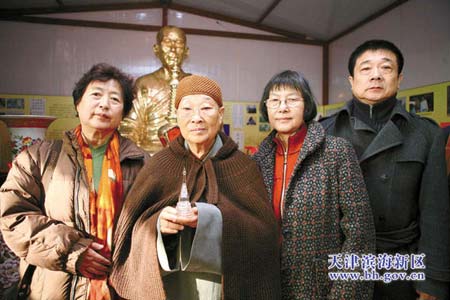 「倓虚法师」“失散孙女”带倓虚法师舍利回天津塘沽