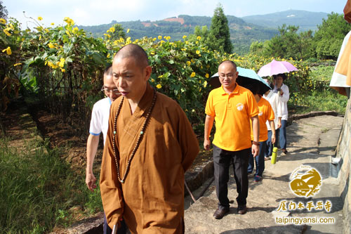 「佛教」福建厦门太平岩寺青年佛学班太姥山平兴寺参学圆满