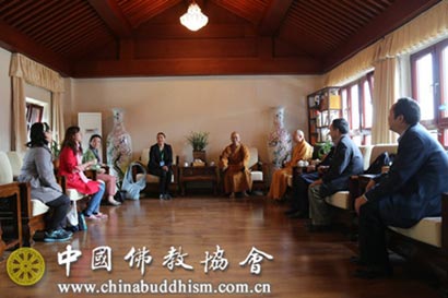 「佛教」学诚法师在北京龙泉寺会见荷兰佛教电视台台长一行