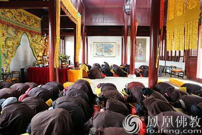 「佛教」江西庐山东林寺十日闭关念佛圆满出关