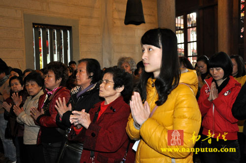 「南普陀寺」厦门南普陀寺隆重举行2012年度首次皈依法会 「南普陀寺」厦门南普陀寺隆重举行2012年度首次皈依法会