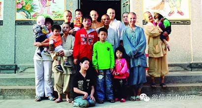 「比丘尼」常存慈悲意相承救苦心 比丘尼菩萨收养24个“尼娃娃”