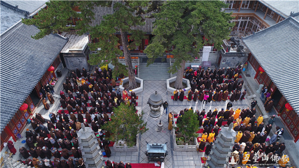 「佛教」五台山黛螺顶隆重举行为期三天的千僧祈福法