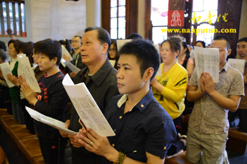 「南普陀寺」福建厦门南普陀寺隆重举行“千人皈依”法会 「南普陀寺」福建厦门南普陀寺隆重举行“千人皈依”法会