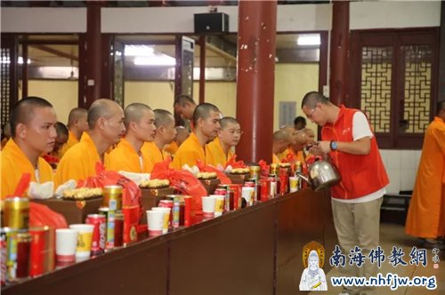 「弘法寺」守住内心的明月——弘法寺普茶拜月