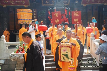 「寒山寺」苏州寒山寺隆重举行佛诞浴佛法会