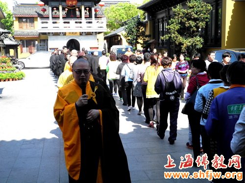 「地震」上海佛教界为尼泊尔地震举行祈愿祈福法会
