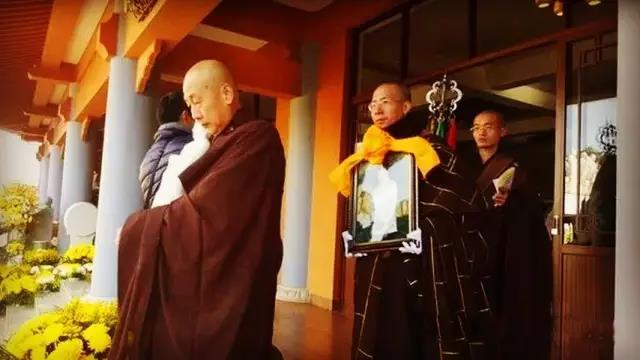 「定弘法师」定弘法师母亲“赵良玉老师”云南鸡足山佛塔寺荼毗法会现场图集 「定弘法师」定弘法师母亲“赵良玉老师”云南鸡足山佛塔寺荼毗法会现场图集