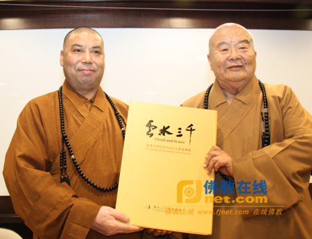 「佛教」大陆佛教代表团一行到台湾佛光山进行参访(图) 「佛教」大陆佛教代表团一行到台湾佛光山进行参访(图)