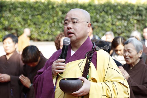 「放生仪轨」浙江绍兴炉峰禅寺隆重举行重阳节放生法会