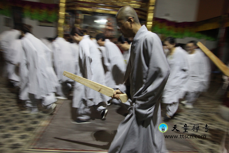 「佛教」浙江宁波天童禅寺第二届天童山传统禅七起七仪式举行